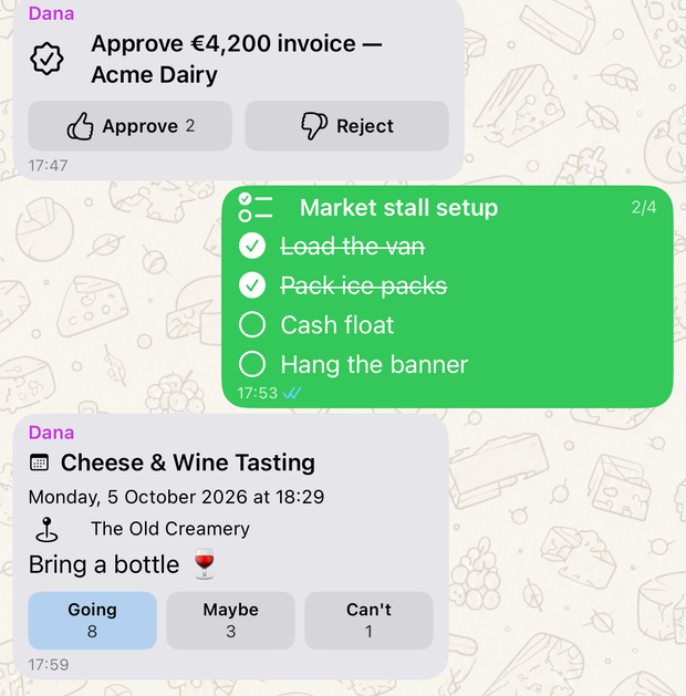 Eine Freigabeanfrage, eine gemeinsame Checkliste und ein Event mit Zu- und Absagen.